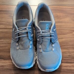ON Women's Athletic Shoes - Gray